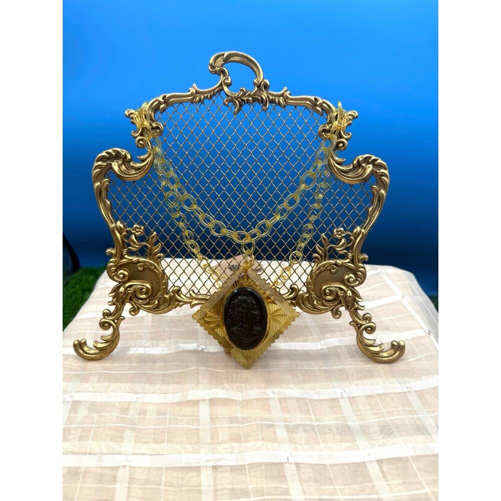 Vintage Mid Century Celluloid Lucite Cameo Pendant Necklace - Yellow Chain - 16"